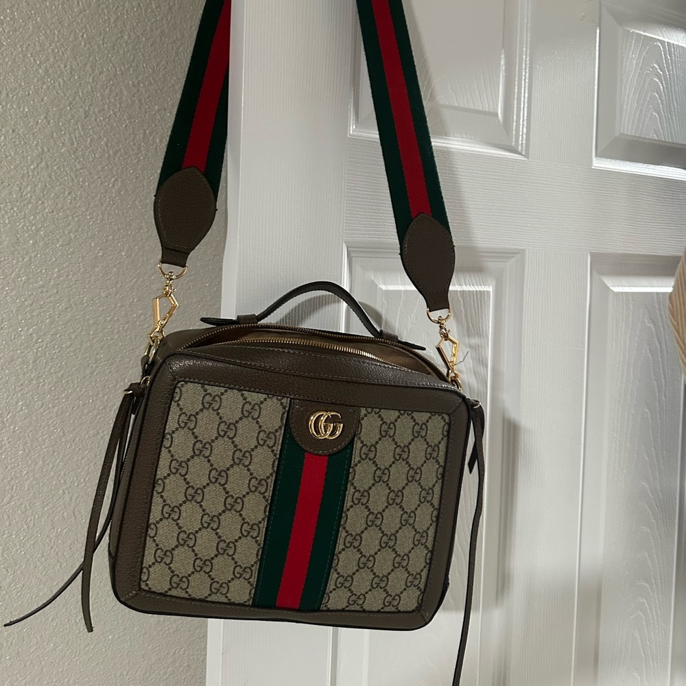 Gucci purse